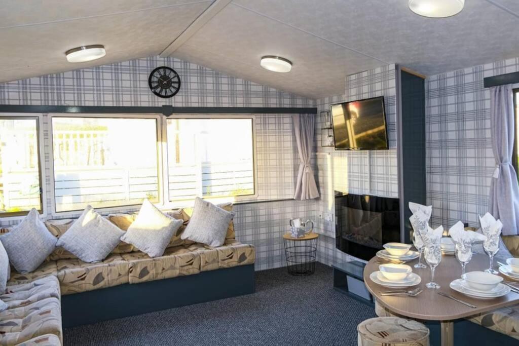 GarvockHillingworth'S Hot Tub Retreat - St Cyrus别墅 外观 照片